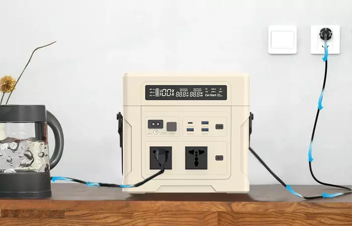 CX-ZP1000户外电站可同时充电和放电